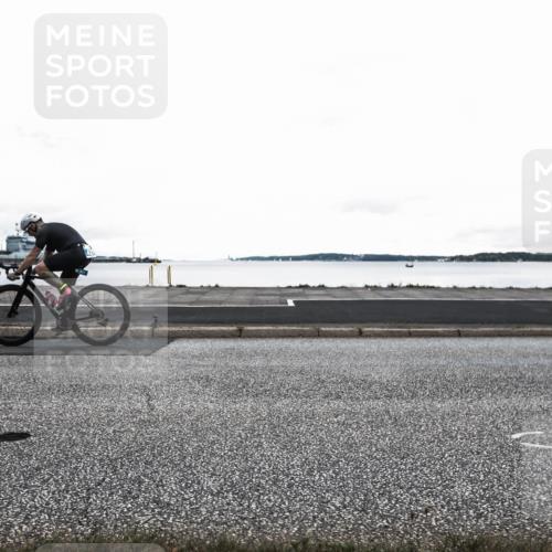16.08.2026 - KN Förde Triathlon 2026 H.Heesch http://msf.ph/oto/9977071 16.08.2026 11:33:53 Radfahren 421, 436 meine-sportfotos.de