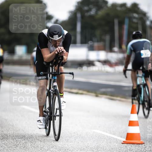 16.08.2026 - KN Förde Triathlon 2026 H.Heesch http://msf.ph/oto/9977072 16.08.2026 11:21:07 Radfahren 310, 316, 392 meine-sportfotos.de