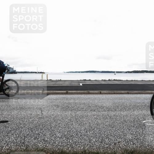 16.08.2026 - KN Förde Triathlon 2026 H.Heesch http://msf.ph/oto/9977077 16.08.2026 11:34:03 Radfahren 357, 375 meine-sportfotos.de