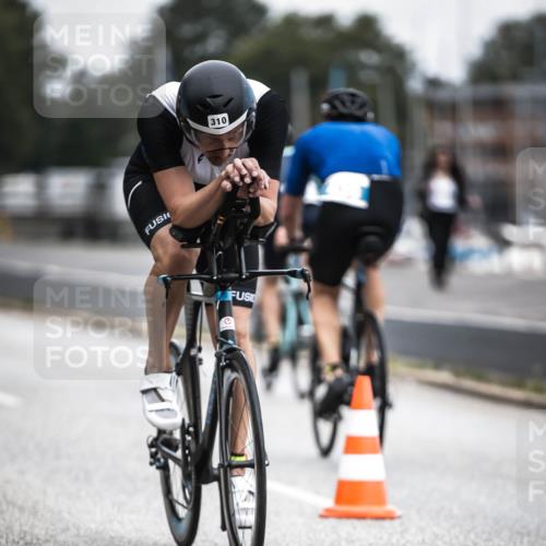 16.08.2026 - KN Förde Triathlon 2026 H.Heesch http://msf.ph/oto/9977085 16.08.2026 11:21:07 Radfahren 310, 316, 392 meine-sportfotos.de