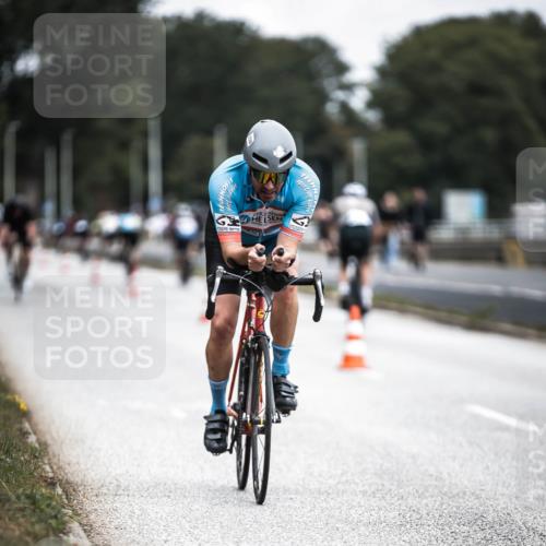 16.08.2026 - KN Förde Triathlon 2026 H.Heesch http://msf.ph/oto/9977096 16.08.2026 11:21:12 Radfahren 320, 338 meine-sportfotos.de