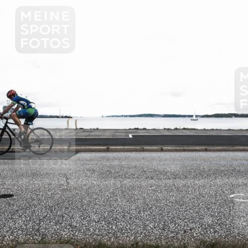 16.08.2026 - KN Förde Triathlon 2026 H.Heesch http://msf.ph/oto/9977100 16.08.2026 11:34:33 Radfahren 370, 385 meine-sportfotos.de