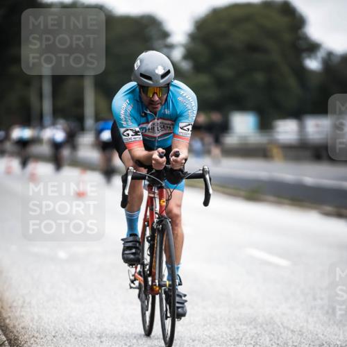 16.08.2026 - KN Förde Triathlon 2026 H.Heesch http://msf.ph/oto/9977110 16.08.2026 11:21:12 Radfahren 320, 338 meine-sportfotos.de