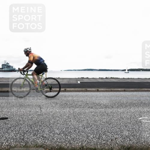16.08.2026 - KN Förde Triathlon 2026 H.Heesch http://msf.ph/oto/9977117 16.08.2026 11:34:52 Radfahren 374, 394, 408 meine-sportfotos.de