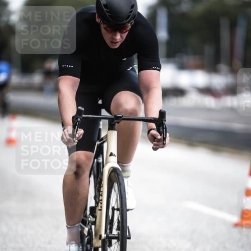 16.08.2026 - KN Förde Triathlon 2026 H.Heesch http://msf.ph/oto/9977165 16.08.2026 11:21:18 Radfahren 312, 320 meine-sportfotos.de