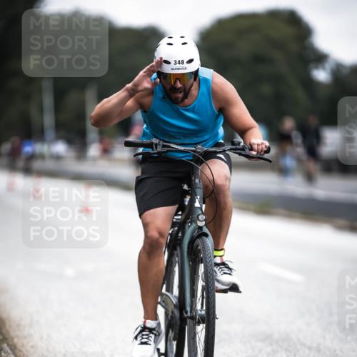 16.08.2026 - KN Förde Triathlon 2026 H.Heesch http://msf.ph/oto/9977197 16.08.2026 11:21:26 Radfahren 348, 394, 424 meine-sportfotos.de