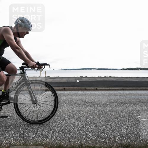 16.08.2026 - KN Förde Triathlon 2026 H.Heesch http://msf.ph/oto/9977211 16.08.2026 11:37:25 Radfahren 413, 424 meine-sportfotos.de
