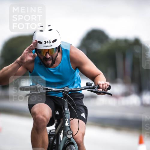 16.08.2026 - KN Förde Triathlon 2026 H.Heesch http://msf.ph/oto/9977217 16.08.2026 11:21:27 Radfahren 348, 394, 424 meine-sportfotos.de