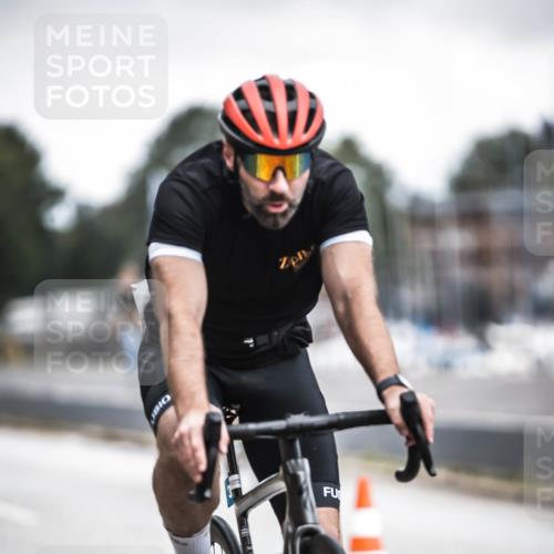 16.08.2026 - KN Förde Triathlon 2026 H.Heesch http://msf.ph/oto/9977252 16.08.2026 11:21:35 Radfahren 352, 426, 436 meine-sportfotos.de