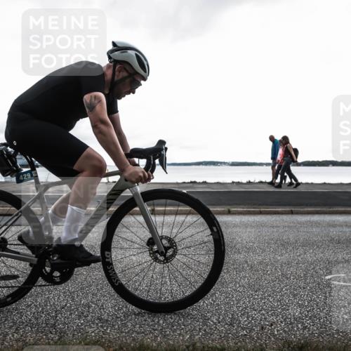 16.08.2026 - KN Förde Triathlon 2026 H.Heesch http://msf.ph/oto/9977268 16.08.2026 11:39:25 Radfahren 428, 429 meine-sportfotos.de