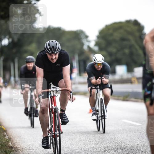 16.08.2026 - KN Förde Triathlon 2026 H.Heesch http://msf.ph/oto/9977317 16.08.2026 11:21:45 Radfahren 323, 342, 347, 365, 372, 377 meine-sportfotos.de