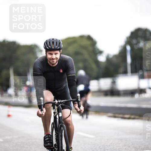 16.08.2026 - KN Förde Triathlon 2026 H.Heesch http://msf.ph/oto/9977343 16.08.2026 11:21:46 Radfahren 342, 347, 365, 372, 377 meine-sportfotos.de