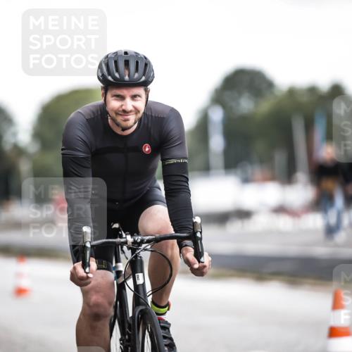16.08.2026 - KN Förde Triathlon 2026 H.Heesch http://msf.ph/oto/9977356 16.08.2026 11:21:46 Radfahren 342, 347, 365, 372, 377 meine-sportfotos.de
