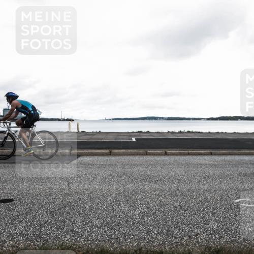 16.08.2026 - KN Förde Triathlon 2026 H.Heesch http://msf.ph/oto/9977359 16.08.2026 11:42:39 Radfahren  meine-sportfotos.de