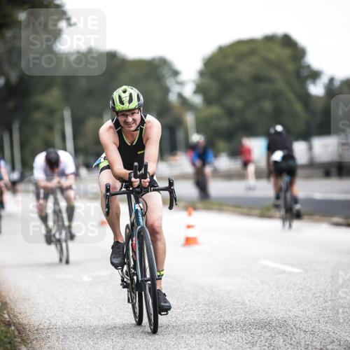 16.08.2026 - KN Förde Triathlon 2026 H.Heesch http://msf.ph/oto/9977372 16.08.2026 11:21:49 Radfahren 342, 365, 372, 377, 391 meine-sportfotos.de