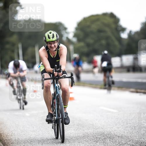 16.08.2026 - KN Förde Triathlon 2026 H.Heesch http://msf.ph/oto/9977379 16.08.2026 11:21:50 Radfahren 372, 391, 438 meine-sportfotos.de