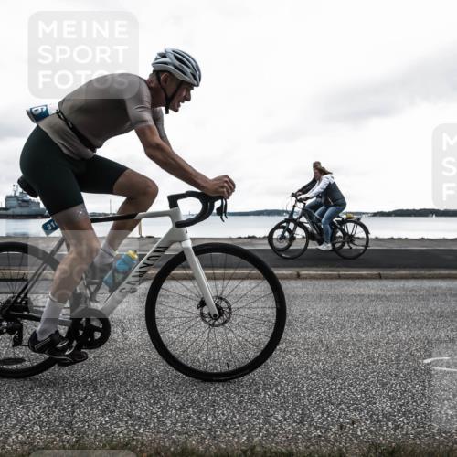 16.08.2026 - KN Förde Triathlon 2026 H.Heesch http://msf.ph/oto/9977388 16.08.2026 11:43:52 Radfahren  meine-sportfotos.de
