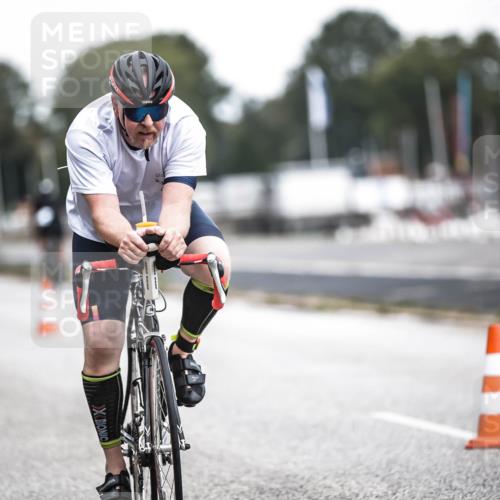 16.08.2026 - KN Förde Triathlon 2026 H.Heesch http://msf.ph/oto/9977431 16.08.2026 11:21:52 Radfahren 372, 391, 438 meine-sportfotos.de