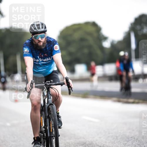 16.08.2026 - KN Förde Triathlon 2026 H.Heesch http://msf.ph/oto/9977452 16.08.2026 11:21:54 Radfahren 391, 438 meine-sportfotos.de