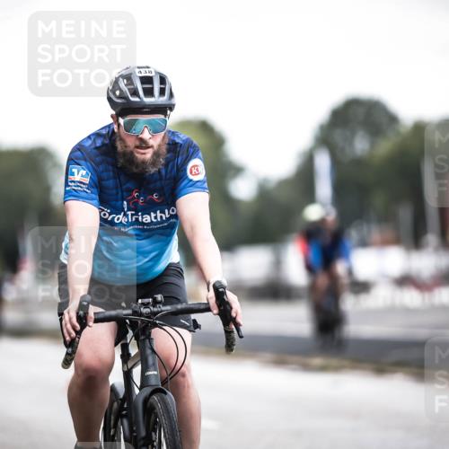16.08.2026 - KN Förde Triathlon 2026 H.Heesch http://msf.ph/oto/9977467 16.08.2026 11:21:55 Radfahren 391, 438 meine-sportfotos.de