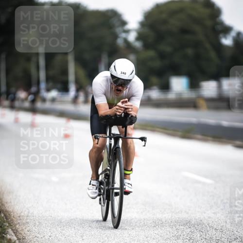 16.08.2026 - KN Förde Triathlon 2026 H.Heesch http://msf.ph/oto/9977489 16.08.2026 11:22:02 Radfahren 340, 376, 393, 401 meine-sportfotos.de