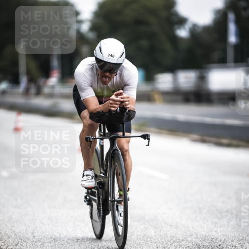 16.08.2026 - KN Förde Triathlon 2026 H.Heesch http://msf.ph/oto/9977499 16.08.2026 11:22:02 Radfahren 340, 376, 393, 401 meine-sportfotos.de