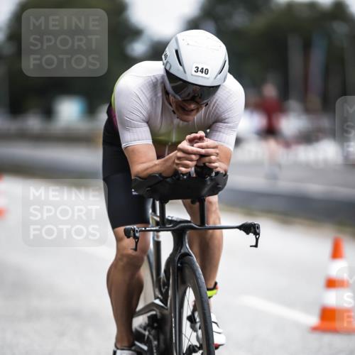 16.08.2026 - KN Förde Triathlon 2026 H.Heesch http://msf.ph/oto/9977517 16.08.2026 11:22:02 Radfahren 340, 376, 393, 401 meine-sportfotos.de