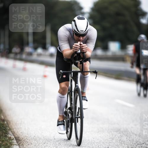 16.08.2026 - KN Förde Triathlon 2026 H.Heesch http://msf.ph/oto/9977540 16.08.2026 11:22:10 Radfahren 321 meine-sportfotos.de