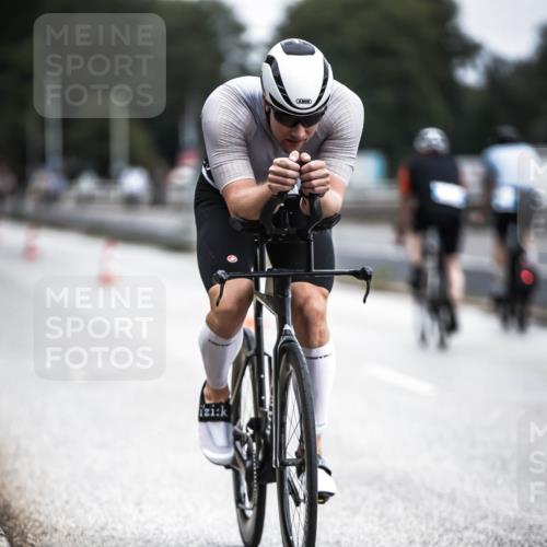 16.08.2026 - KN Förde Triathlon 2026 H.Heesch http://msf.ph/oto/9977547 16.08.2026 11:22:10 Radfahren 321 meine-sportfotos.de