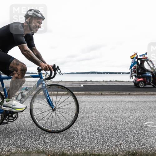 16.08.2026 - KN Förde Triathlon 2026 H.Heesch http://msf.ph/oto/9977553 16.08.2026 11:53:23 Radfahren  meine-sportfotos.de