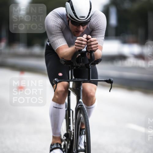 16.08.2026 - KN Förde Triathlon 2026 H.Heesch http://msf.ph/oto/9977560 16.08.2026 11:22:10 Radfahren 321 meine-sportfotos.de
