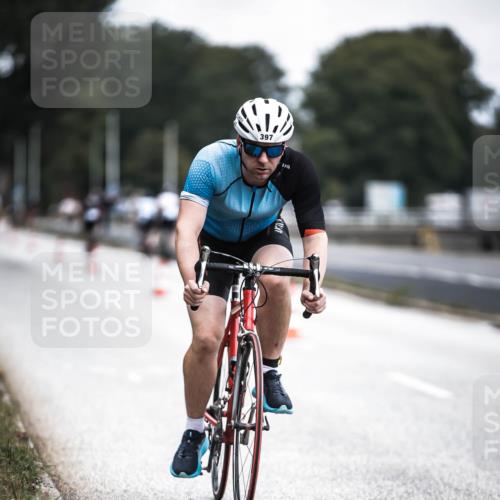 16.08.2026 - KN Förde Triathlon 2026 H.Heesch http://msf.ph/oto/9977596 16.08.2026 11:22:17 Radfahren 329, 375, 397, 400 meine-sportfotos.de