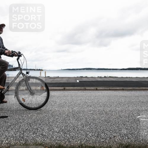 16.08.2026 - KN Förde Triathlon 2026 H.Heesch http://msf.ph/oto/9977603 16.08.2026 12:01:59 Radfahren  meine-sportfotos.de