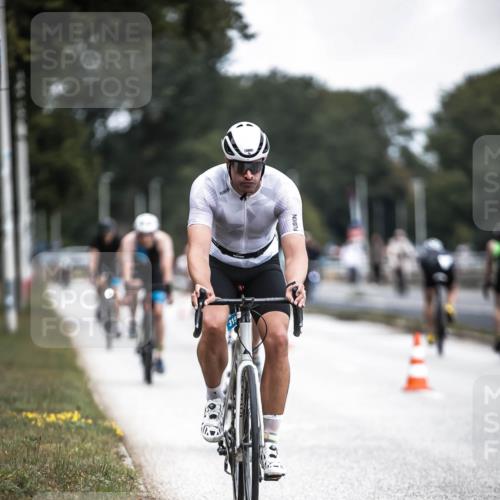16.08.2026 - KN Förde Triathlon 2026 H.Heesch http://msf.ph/oto/9977604 16.08.2026 11:22:28 Radfahren 307, 315, 325, 368, 369, 389, 409, 415 meine-sportfotos.de