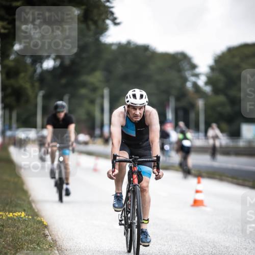 16.08.2026 - KN Förde Triathlon 2026 H.Heesch http://msf.ph/oto/9977638 16.08.2026 11:22:30 Radfahren 307, 315, 325, 368, 369, 389, 409, 415 meine-sportfotos.de