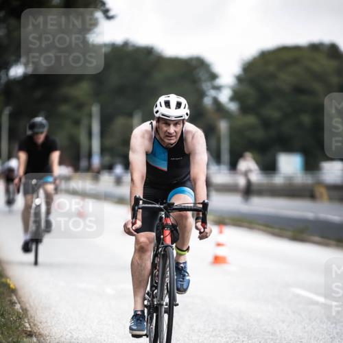 16.08.2026 - KN Förde Triathlon 2026 H.Heesch http://msf.ph/oto/9977650 16.08.2026 11:22:31 Radfahren 307, 315, 325, 368, 369, 389, 409, 415 meine-sportfotos.de