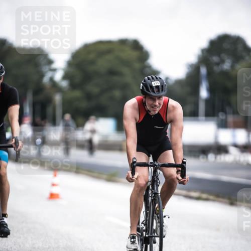 16.08.2026 - KN Förde Triathlon 2026 H.Heesch http://msf.ph/oto/9977669 16.08.2026 11:22:32 Radfahren 307, 315, 325, 336, 368, 369, 389, 415 meine-sportfotos.de