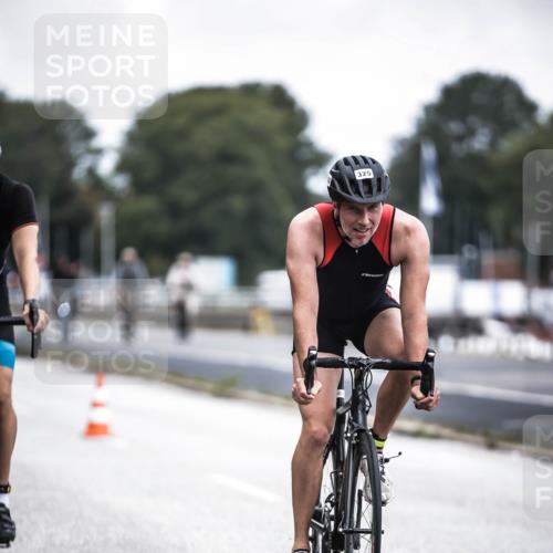 16.08.2026 - KN Förde Triathlon 2026 H.Heesch http://msf.ph/oto/9977673 16.08.2026 11:22:32 Radfahren 307, 315, 325, 336, 368, 369, 389, 415 meine-sportfotos.de