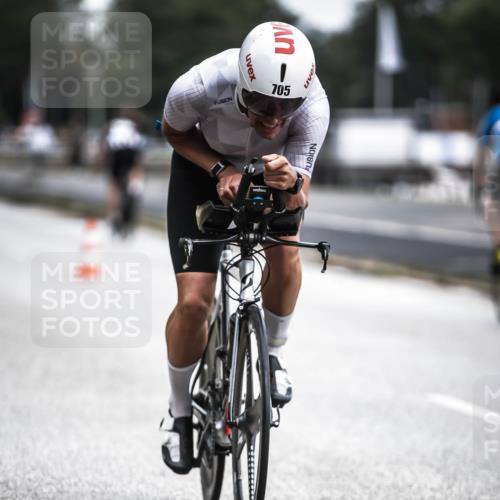 16.08.2026 - KN Förde Triathlon 2026 H.Heesch http://msf.ph/oto/9977700 16.08.2026 11:22:37 Radfahren 336, 363, 408 meine-sportfotos.de