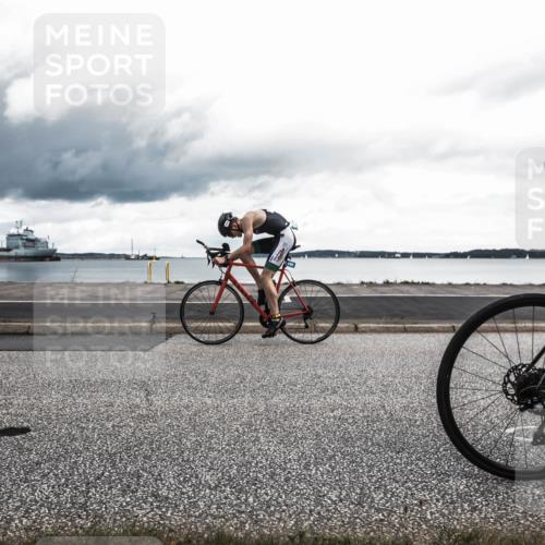 16.08.2026 - KN Förde Triathlon 2026 H.Heesch http://msf.ph/oto/9977750 16.08.2026 12:50:12 Radfahren 520, 541, 598 meine-sportfotos.de