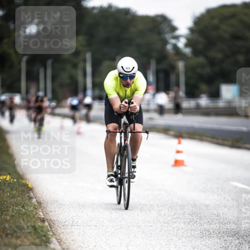 16.08.2026 - KN Förde Triathlon 2026 H.Heesch http://msf.ph/oto/9977753 16.08.2026 11:22:45 Radfahren 324, 337, 341, 363, 373 meine-sportfotos.de