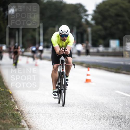 16.08.2026 - KN Förde Triathlon 2026 H.Heesch http://msf.ph/oto/9977755 16.08.2026 11:22:45 Radfahren 324, 337, 341, 363, 373 meine-sportfotos.de