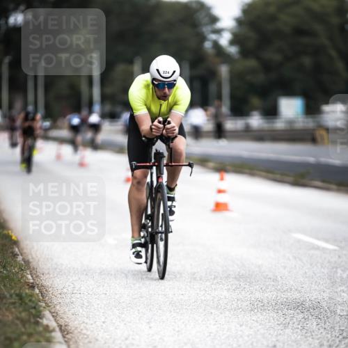 16.08.2026 - KN Förde Triathlon 2026 H.Heesch http://msf.ph/oto/9977757 16.08.2026 11:22:45 Radfahren 324, 337, 341, 363, 373 meine-sportfotos.de