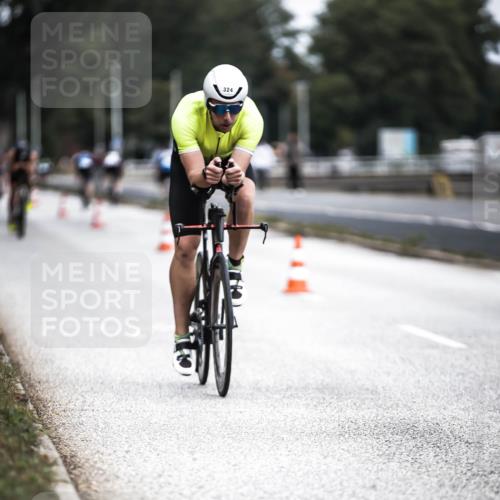 16.08.2026 - KN Förde Triathlon 2026 H.Heesch http://msf.ph/oto/9977759 16.08.2026 11:22:45 Radfahren 324, 337, 341, 363, 373 meine-sportfotos.de