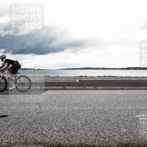 16.08.2026 - KN Förde Triathlon 2026 H.Heesch http://msf.ph/oto/9977770 16.08.2026 12:50:56 Radfahren 525, 559, 575, 701 meine-sportfotos.de