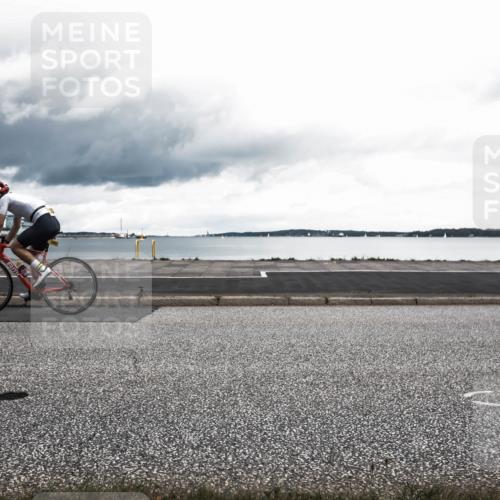 16.08.2026 - KN Förde Triathlon 2026 H.Heesch http://msf.ph/oto/9977772 16.08.2026 12:50:59 Radfahren 525, 575, 588, 701 meine-sportfotos.de