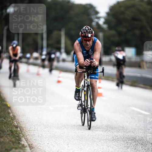16.08.2026 - KN Förde Triathlon 2026 H.Heesch http://msf.ph/oto/9977804 16.08.2026 11:22:53 Radfahren 327, 331, 373, 439 meine-sportfotos.de