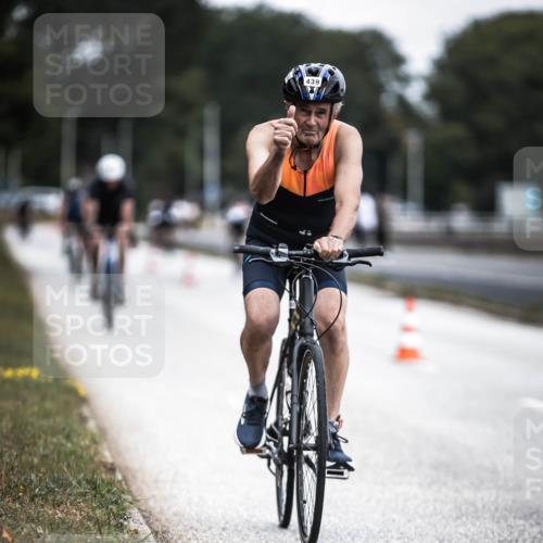 16.08.2026 - KN Förde Triathlon 2026 H.Heesch http://msf.ph/oto/9977842 16.08.2026 11:22:57 Radfahren 327, 388, 439 meine-sportfotos.de