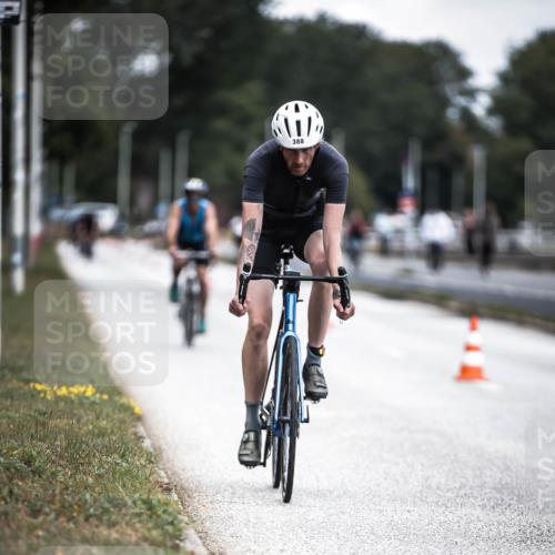 16.08.2026 - KN Förde Triathlon 2026 H.Heesch http://msf.ph/oto/9977881 16.08.2026 11:23:00 Radfahren 357, 388, 439 meine-sportfotos.de