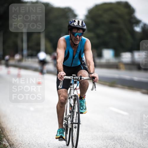 16.08.2026 - KN Förde Triathlon 2026 H.Heesch http://msf.ph/oto/9977905 16.08.2026 11:23:03 Radfahren 357, 388, 399 meine-sportfotos.de
